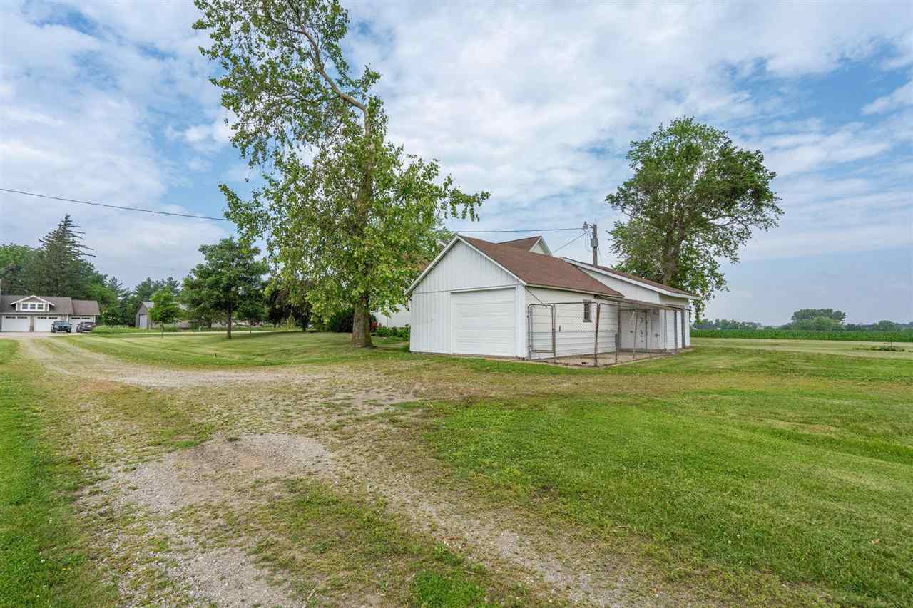 9996 W Avenue Columbus Junction IA 52738-0000