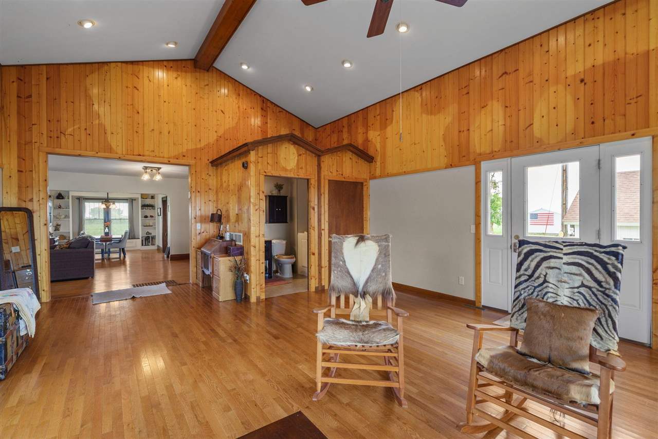 9996 W Avenue Columbus Junction IA 52738-0000