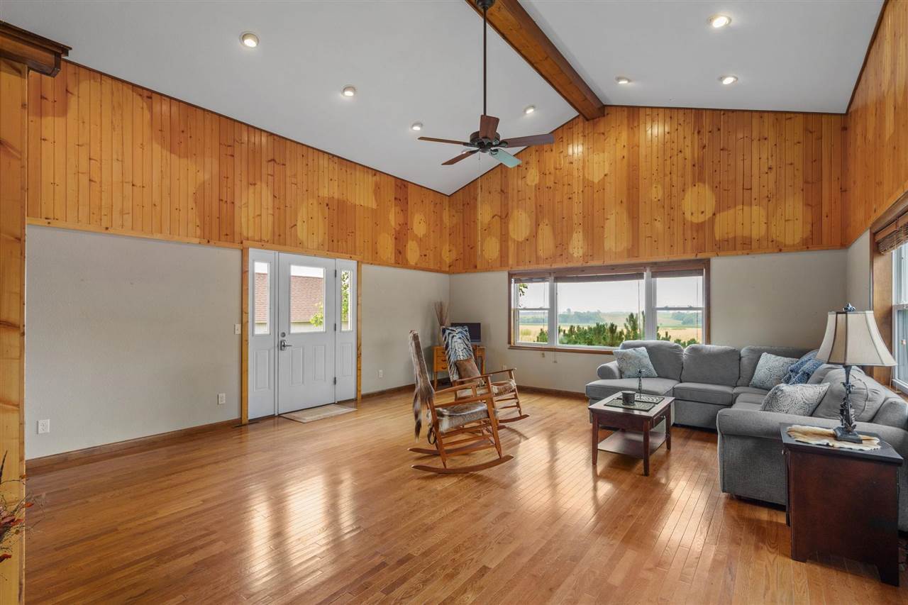 9996 W Avenue Columbus Junction IA 52738-0000