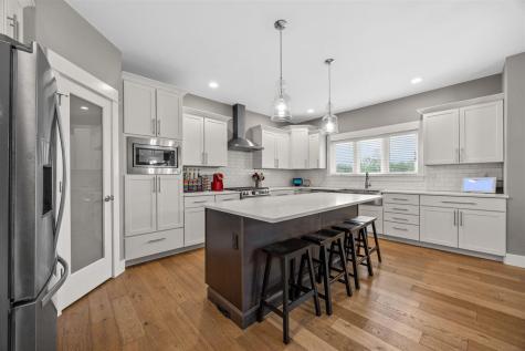 1050 Grouse Court North Liberty IA 52317