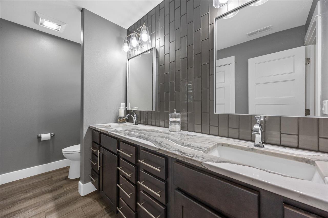 1050 Grouse Court North Liberty IA 52317