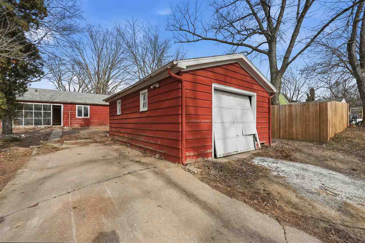 1519 E Court Street Iowa City IA 52245