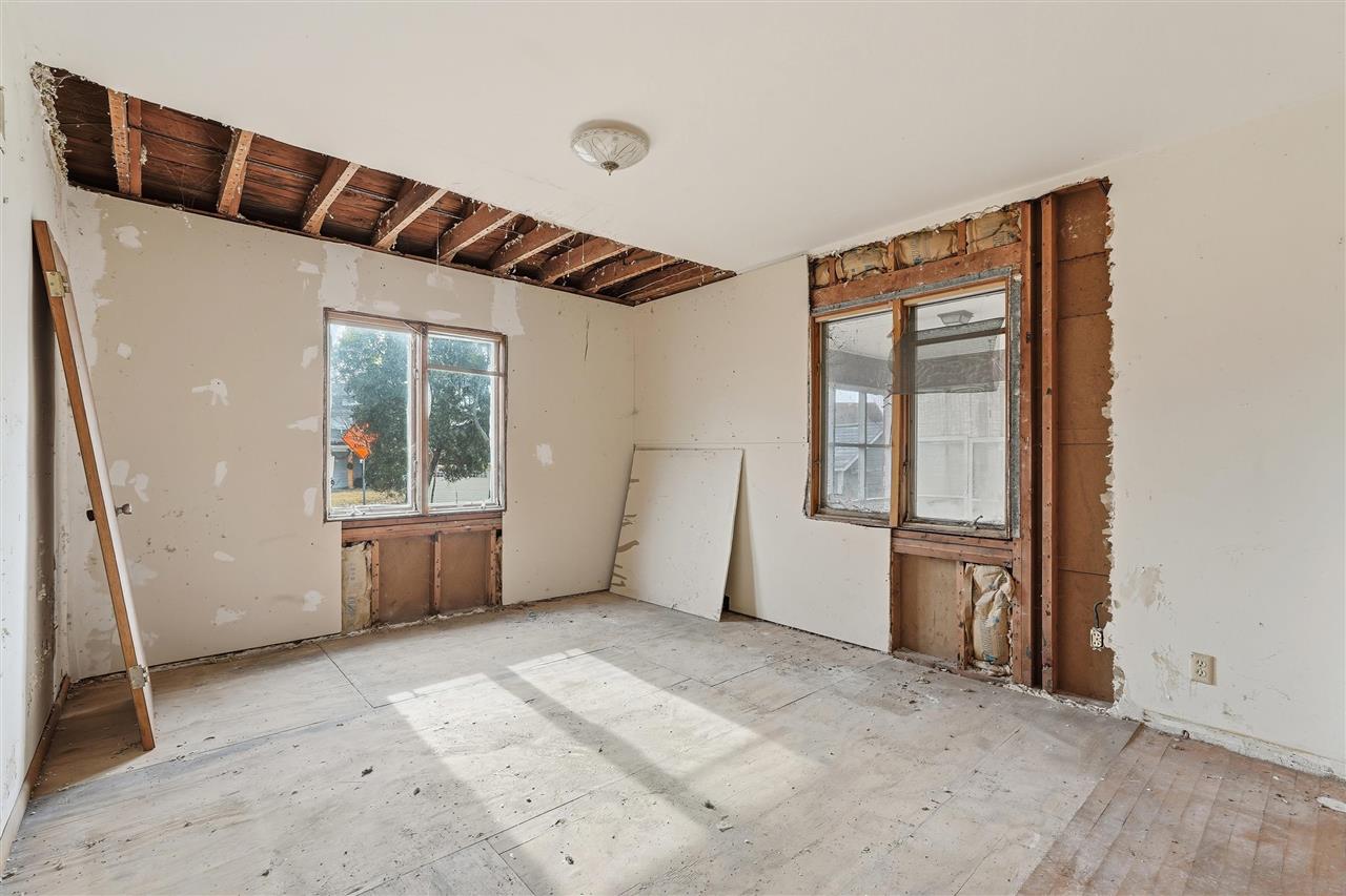 1519 E Court Street Iowa City IA 52245