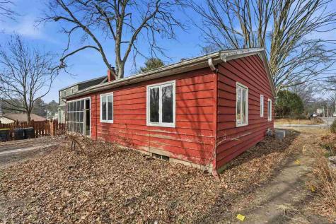 1519 E Court Street Iowa City IA 52245