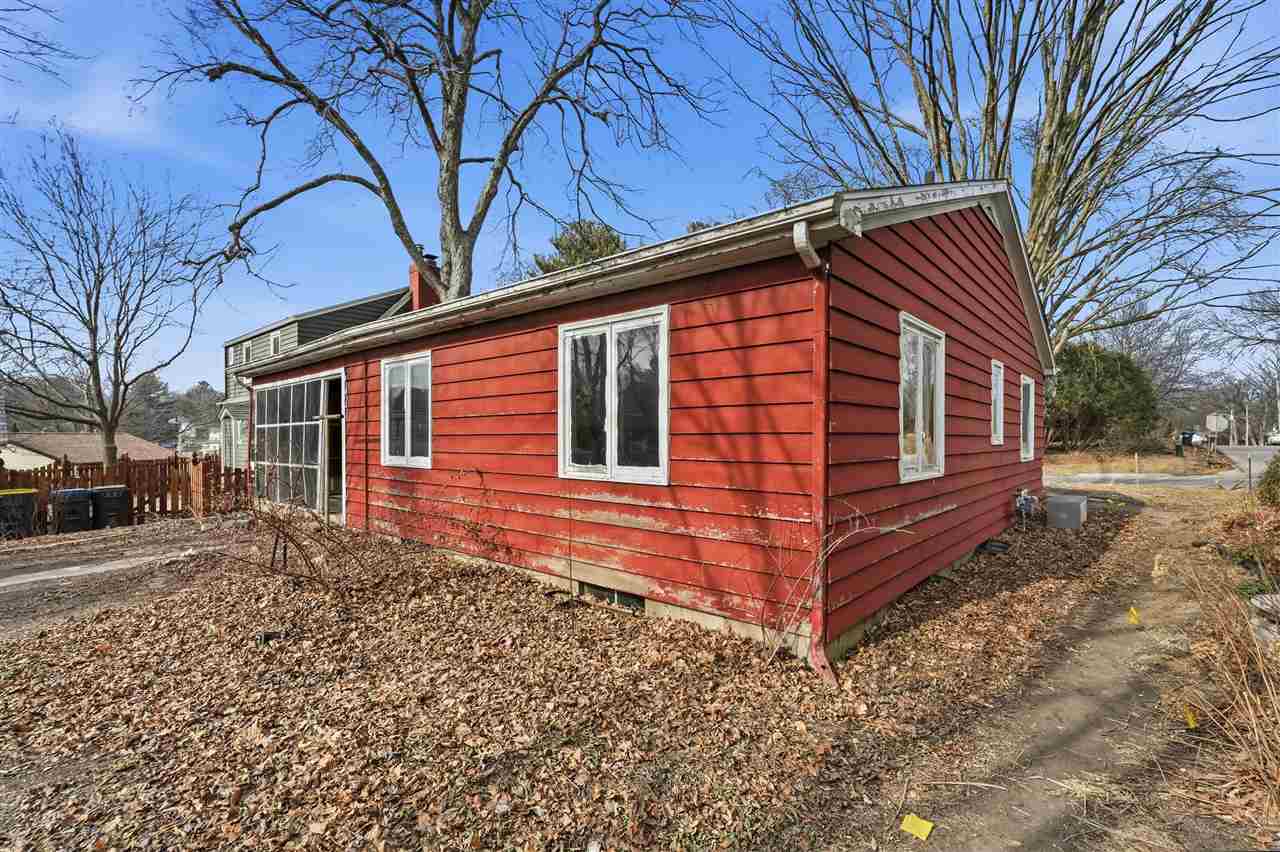 1519 E Court Street Iowa City IA 52245