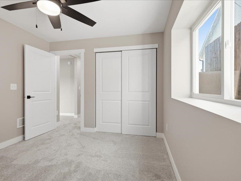 1510 Redwood Drive Muscatine IA 52761