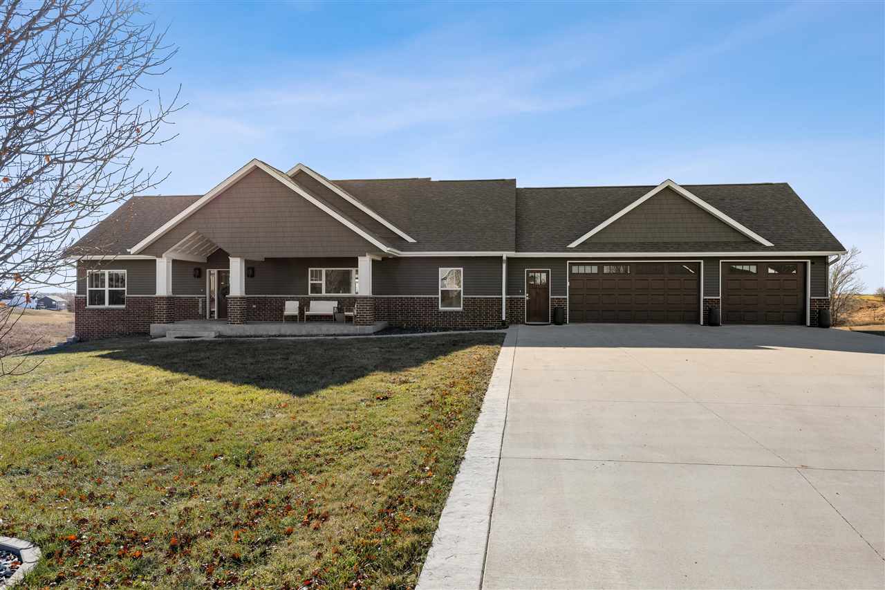 2742 And 2741 Pack Court Drive Williamsburg IA 52361