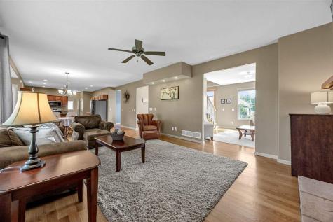 3915 Oak Ridge Drive SE Cedar Rapids IA 52403