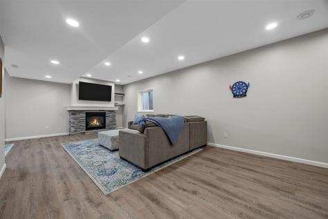 3915 Oak Ridge Drive SE Cedar Rapids IA 52403
