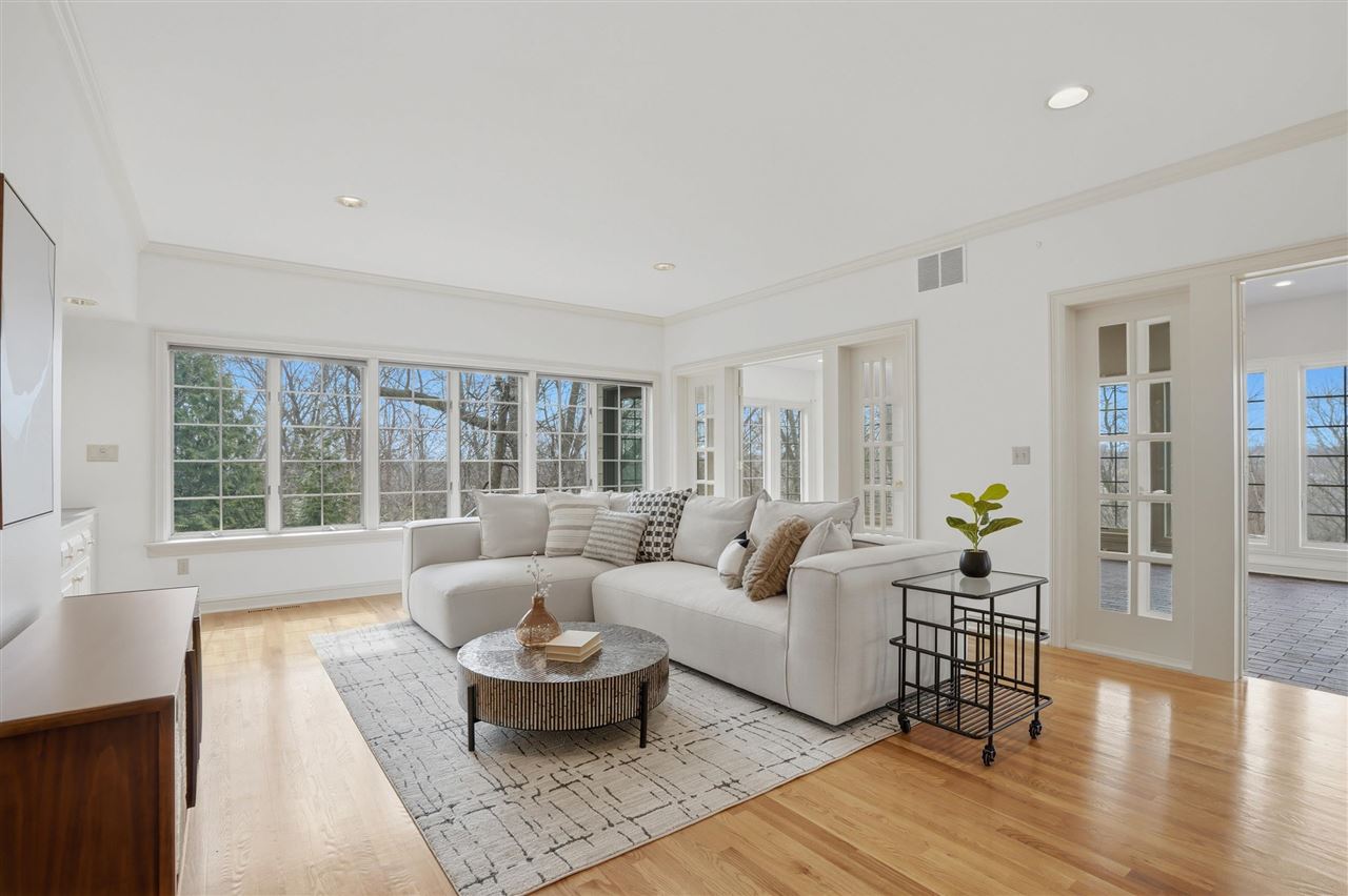 3655 Forest Gate Drive NE Iowa City IA 52240