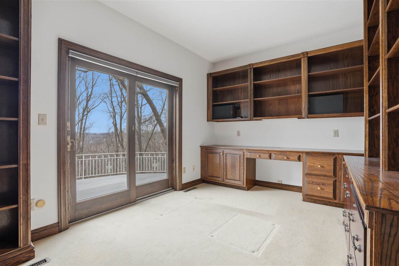 3655 Forest Gate Drive NE Iowa City IA 52240