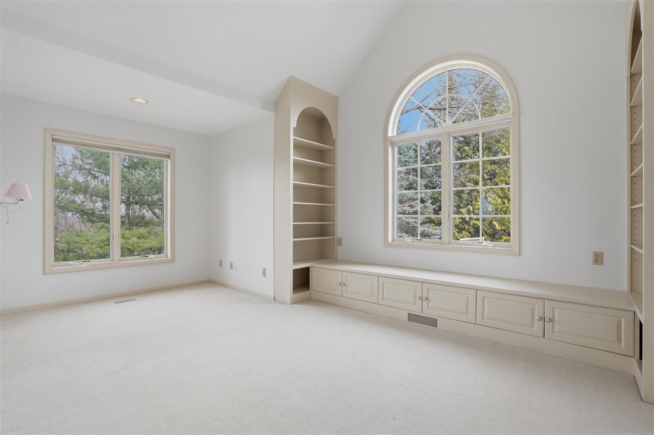 3655 Forest Gate Drive NE Iowa City IA 52240