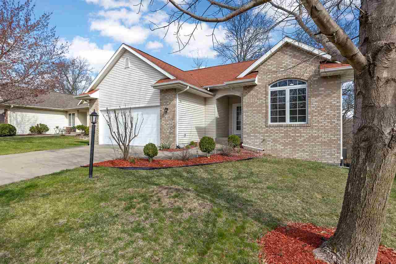 95 E Dovetail Drive Coralville IA 52241