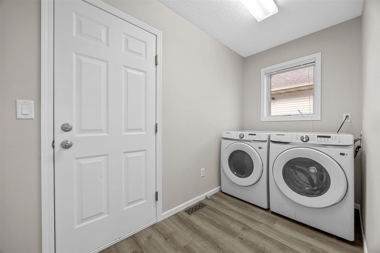 95 E Dovetail Drive Coralville IA 52241