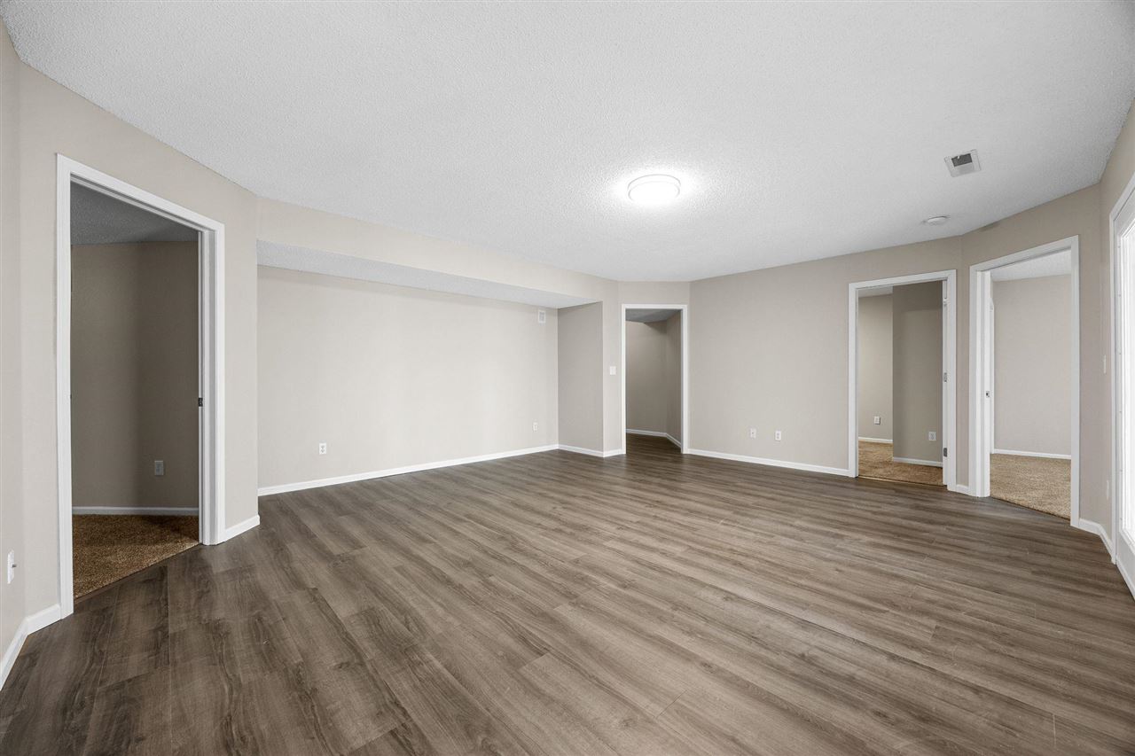 95 E Dovetail Drive Coralville IA 52241
