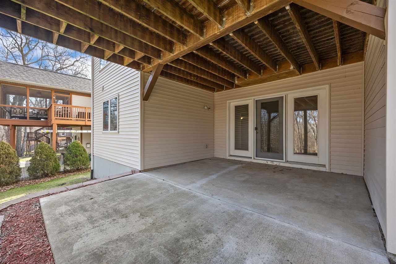 95 E Dovetail Drive Coralville IA 52241