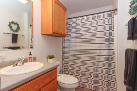 2186 Waters Way Washington IA 52353-3125