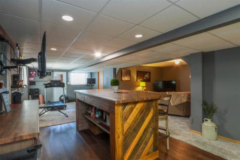 2186 Waters Way Washington IA 52353-3125