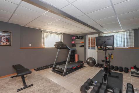 2186 Waters Way Washington IA 52353-3125