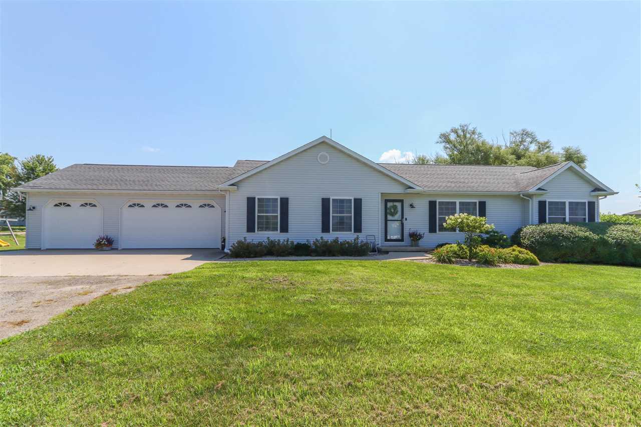 2186 Waters Way Washington IA 52353-3125