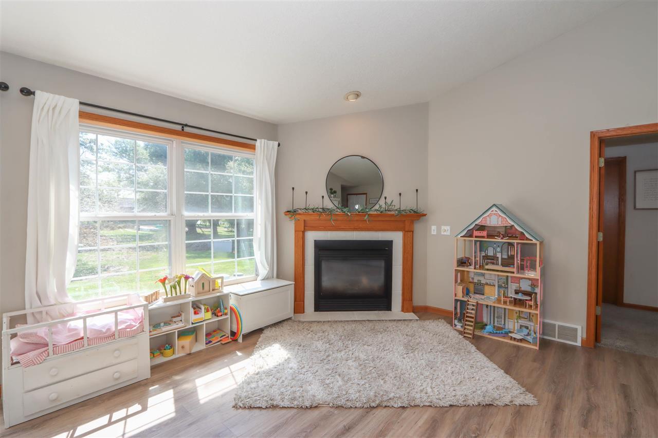 2186 Waters Way Washington IA 52353-3125