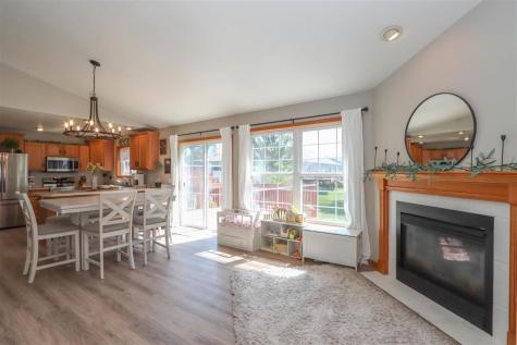 2186 Waters Way Washington IA 52353-3125