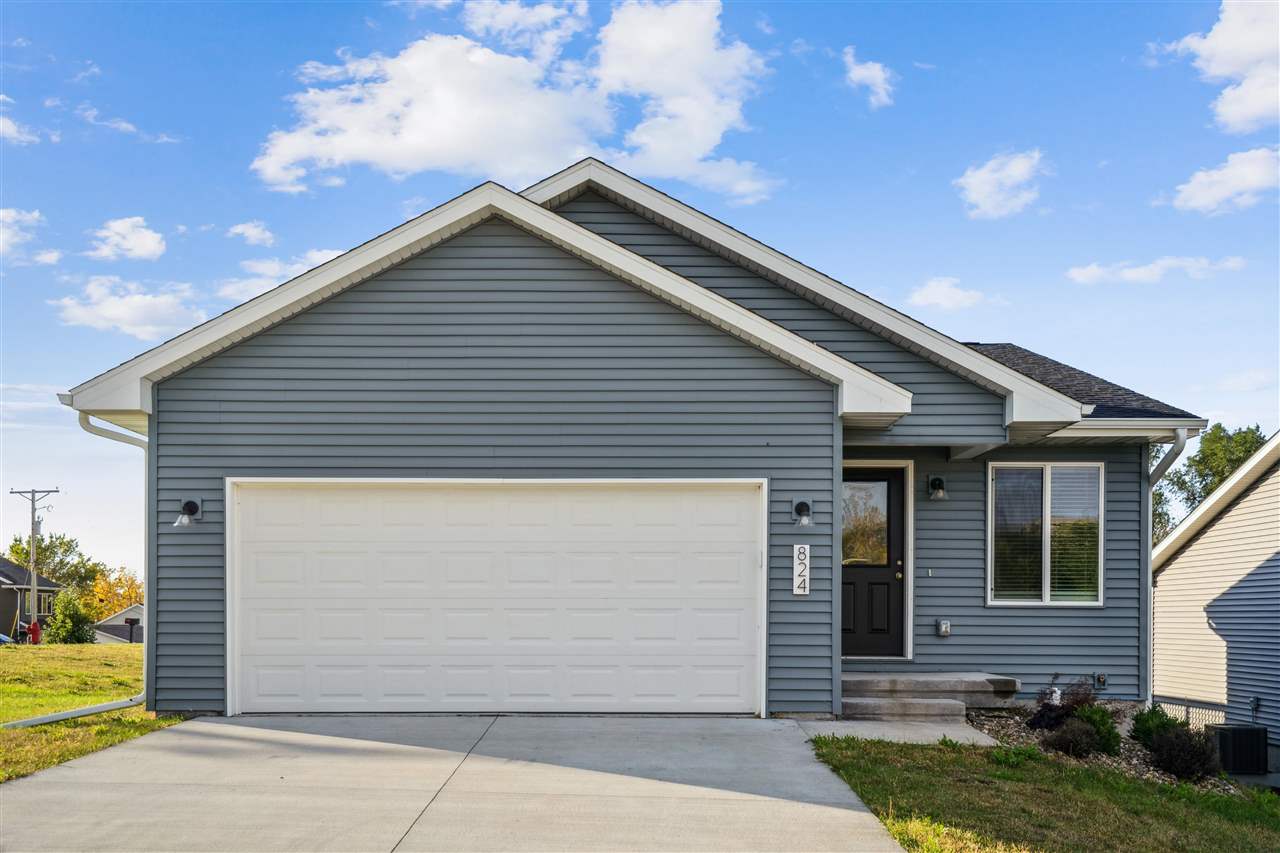 824 Nye Way Coralville IA 52241