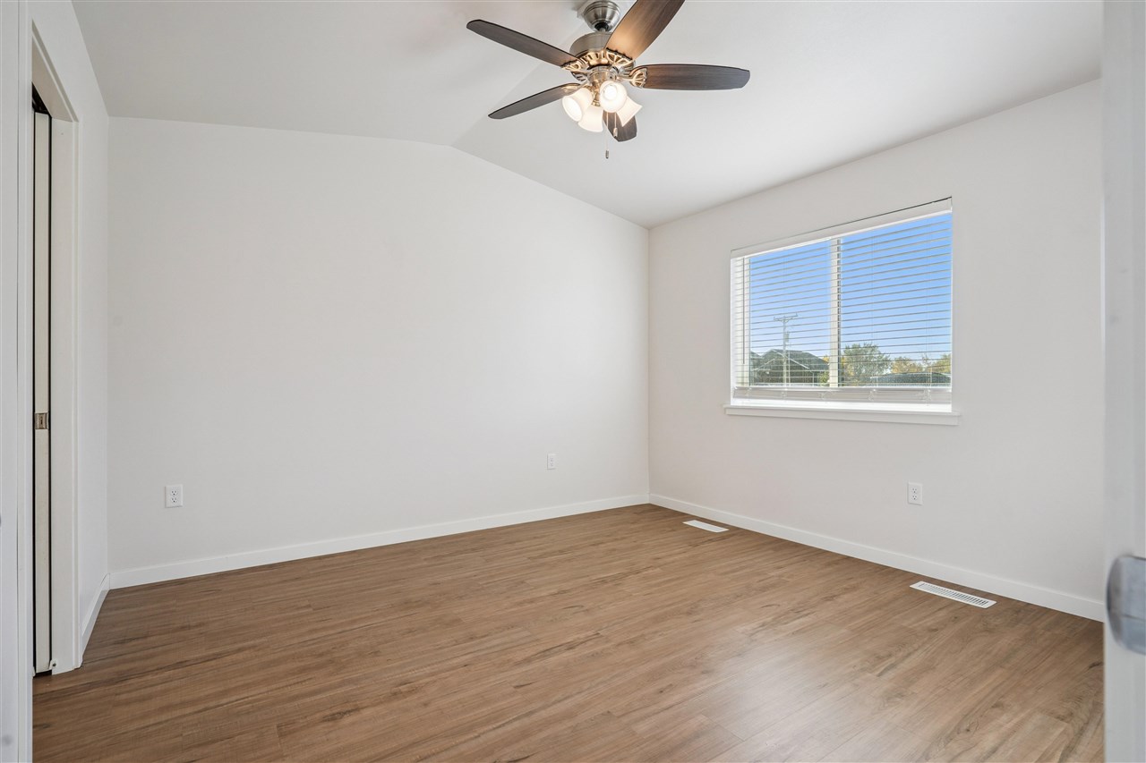 824 Nye Way Coralville IA 52241