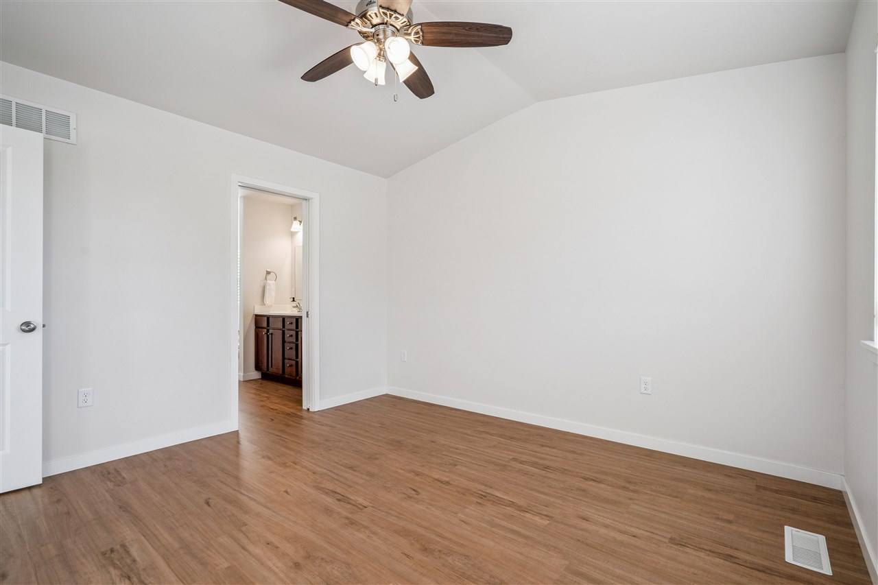 824 Nye Way Coralville IA 52241