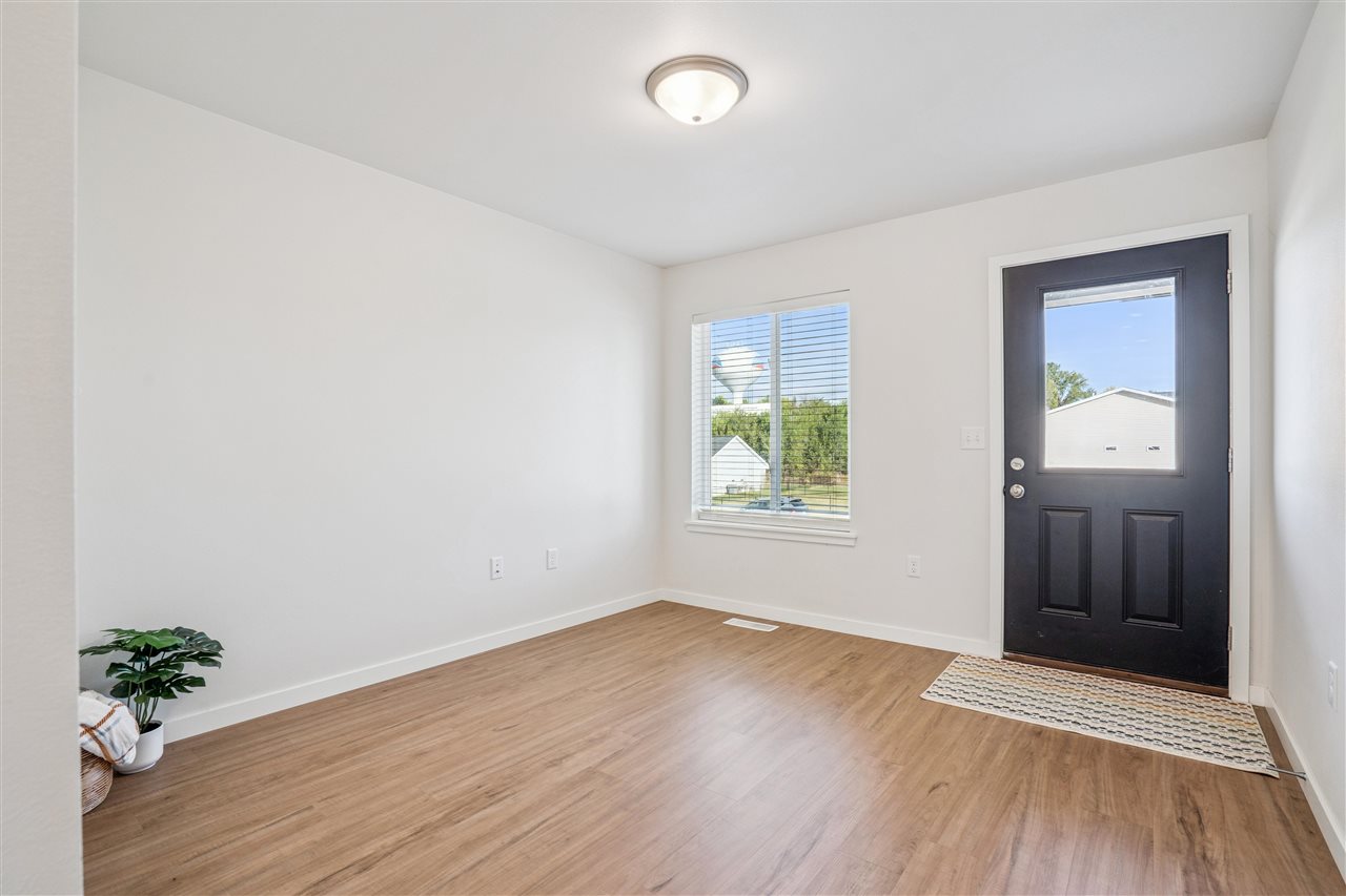 824 Nye Way Coralville IA 52241