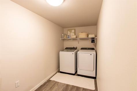 201 Dogwood Lane Tiffin IA 52340