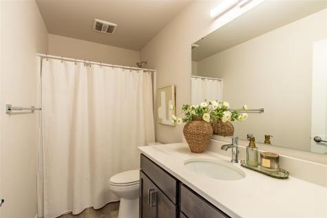 201 Dogwood Lane Tiffin IA 52340