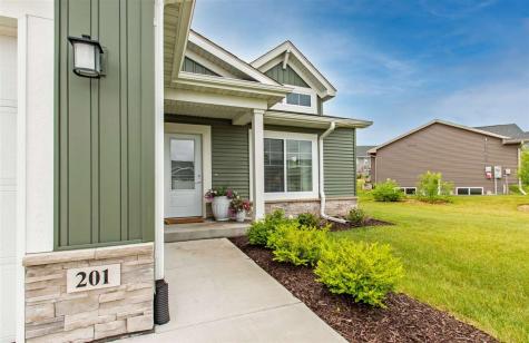 201 Dogwood Lane Tiffin IA 52340