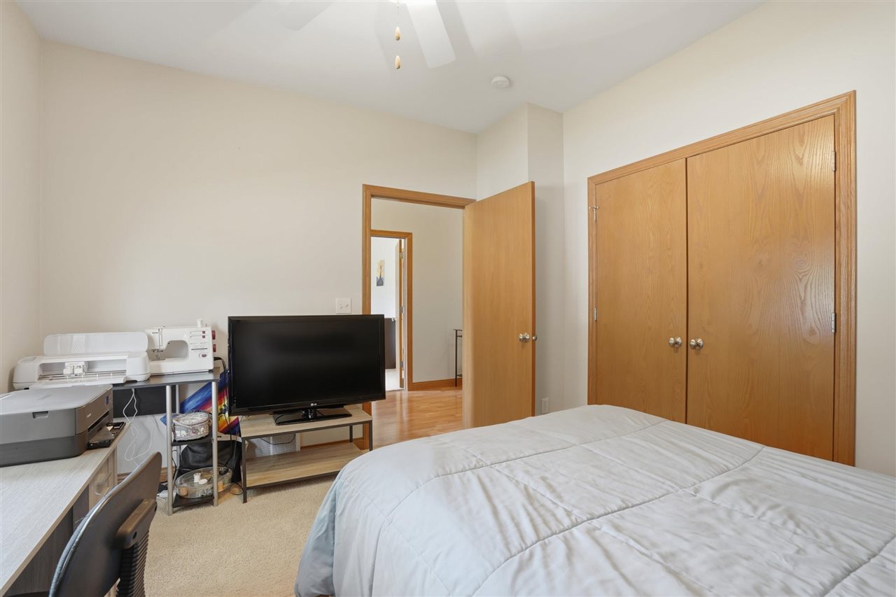 2934 Sterling Drive Iowa City IA 52240