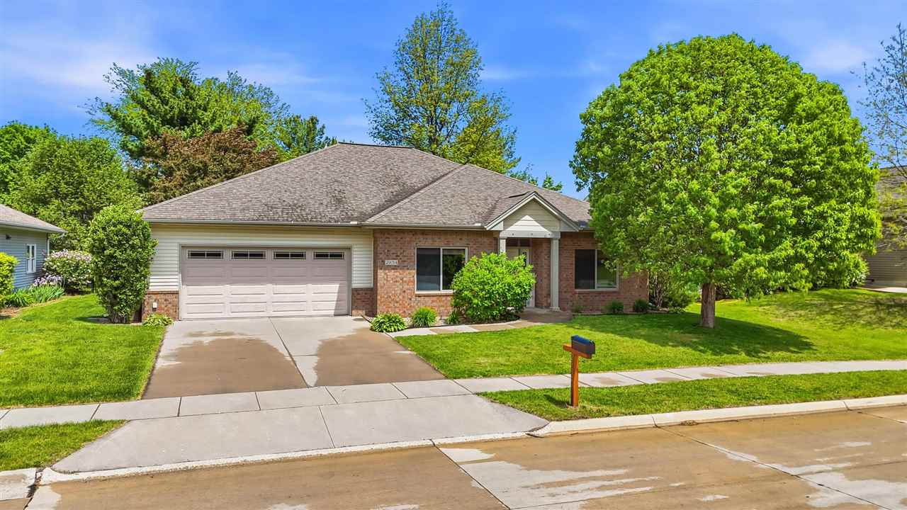 2934 Sterling Drive Iowa City IA 52240