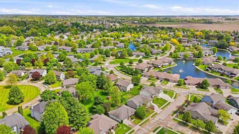 2934 Sterling Drive Iowa City IA 52240