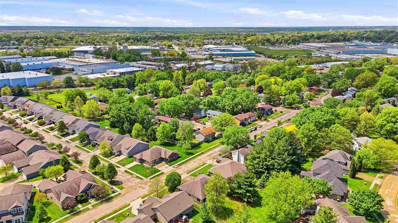 2934 Sterling Drive Iowa City IA 52240