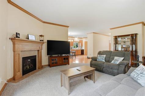 2934 Sterling Drive Iowa City IA 52240