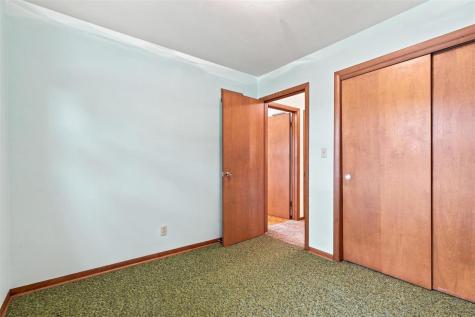 608 S 12th Avenue Washington IA 52353