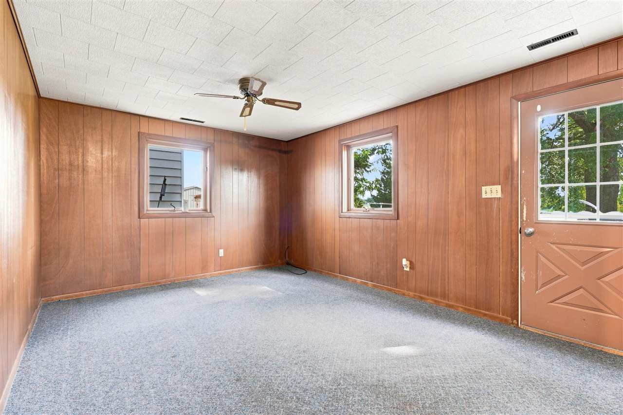 608 S 12th Avenue Washington IA 52353