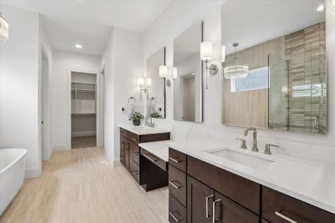 405 Macbride Trail Solon IA 52333