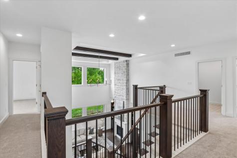 405 Macbride Trail Solon IA 52333