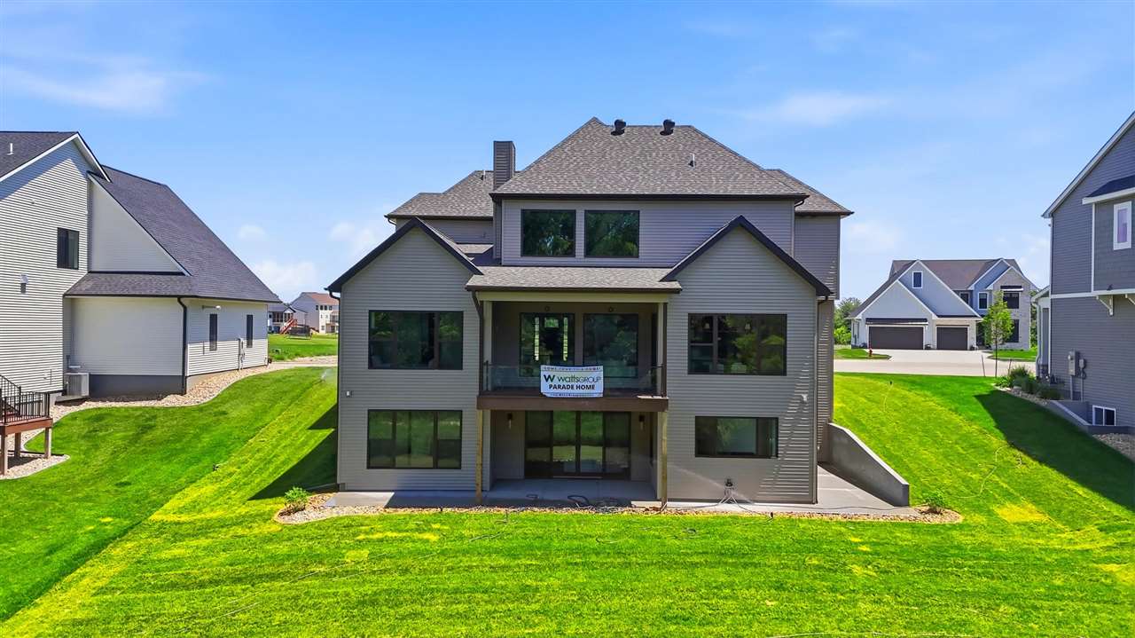 405 Macbride Trail Solon IA 52333