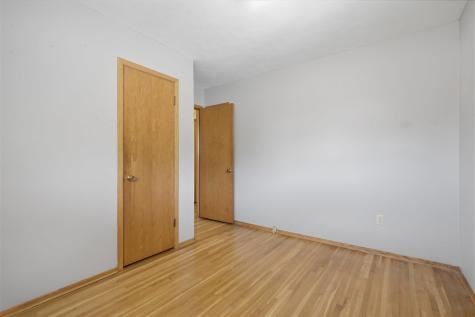 410 N Elm Street Riverside IA 52327