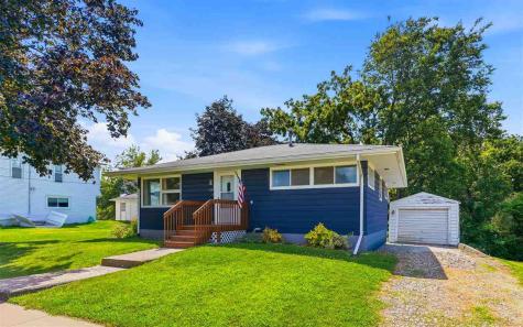 410 N Elm Street Riverside IA 52327