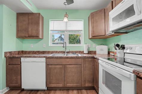 1131 16th Street SE Cedar Rapids IA 52403