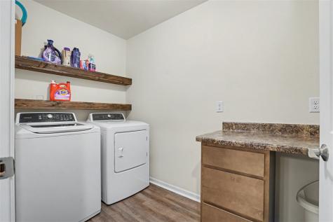 1131 16th Street SE Cedar Rapids IA 52403