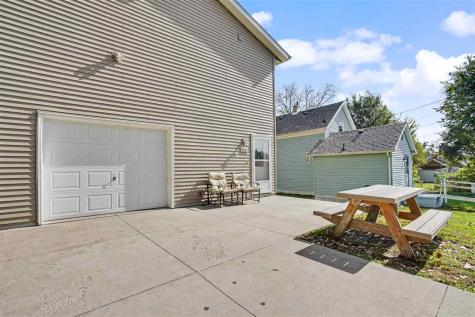 1131 16th Street SE Cedar Rapids IA 52403
