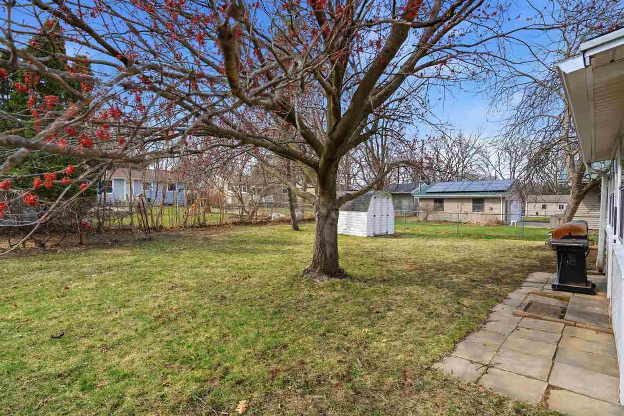 1429 Spruce Street Iowa City IA 52240