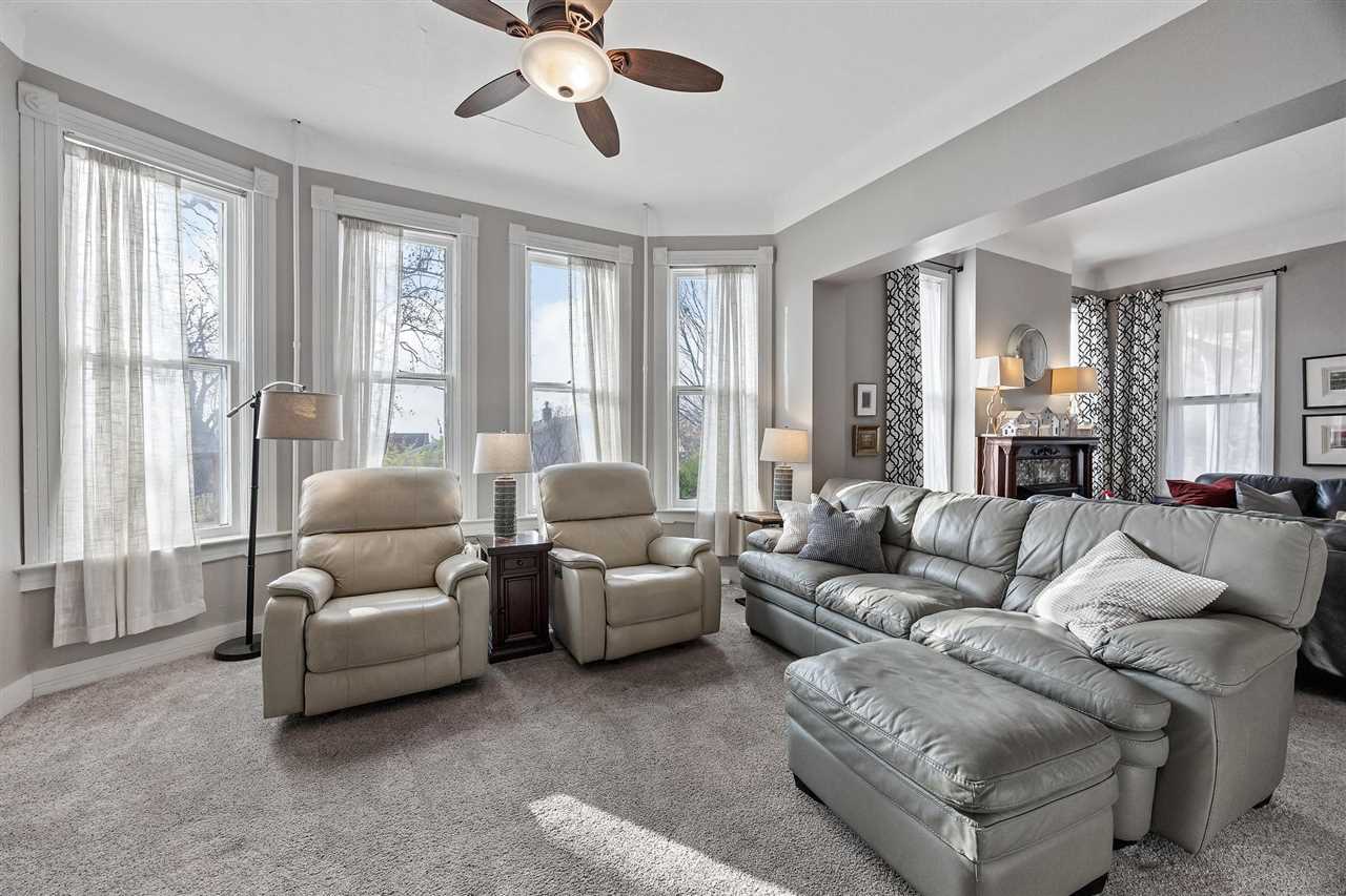 320 East Street Tipton IA 52772